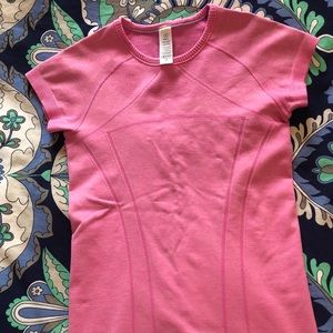 Ivivva Fly Tech Short Sleeve Shirt Pink Size 10